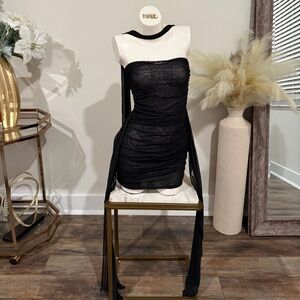 Elegant Black Strapless Dress